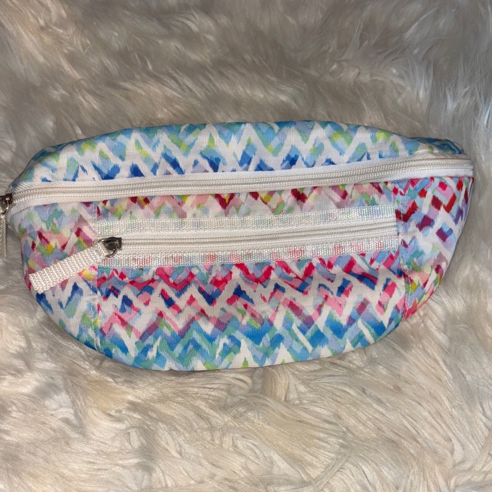 Colorful Chevron Patterned Women's fanny pack